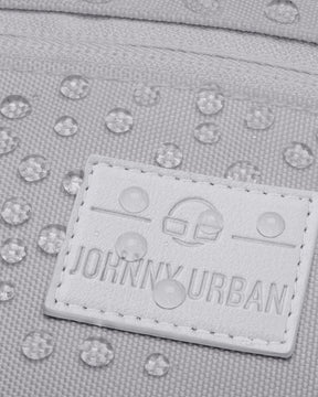 Silber-graue Bauchtasche 'Ben' mit geprägtem Johnny Urban Logo und Wasserabweisender Oberfläche