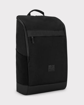 Business Rucksack 'Jasper' von Johnny Urban, schwarz, rechteckig, mit Reißverschluss und Tragegriff