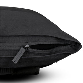 Schwarzer Rolltop-Rucksack 'Adam Large' aus Canvas mit offenem Reißverschluss