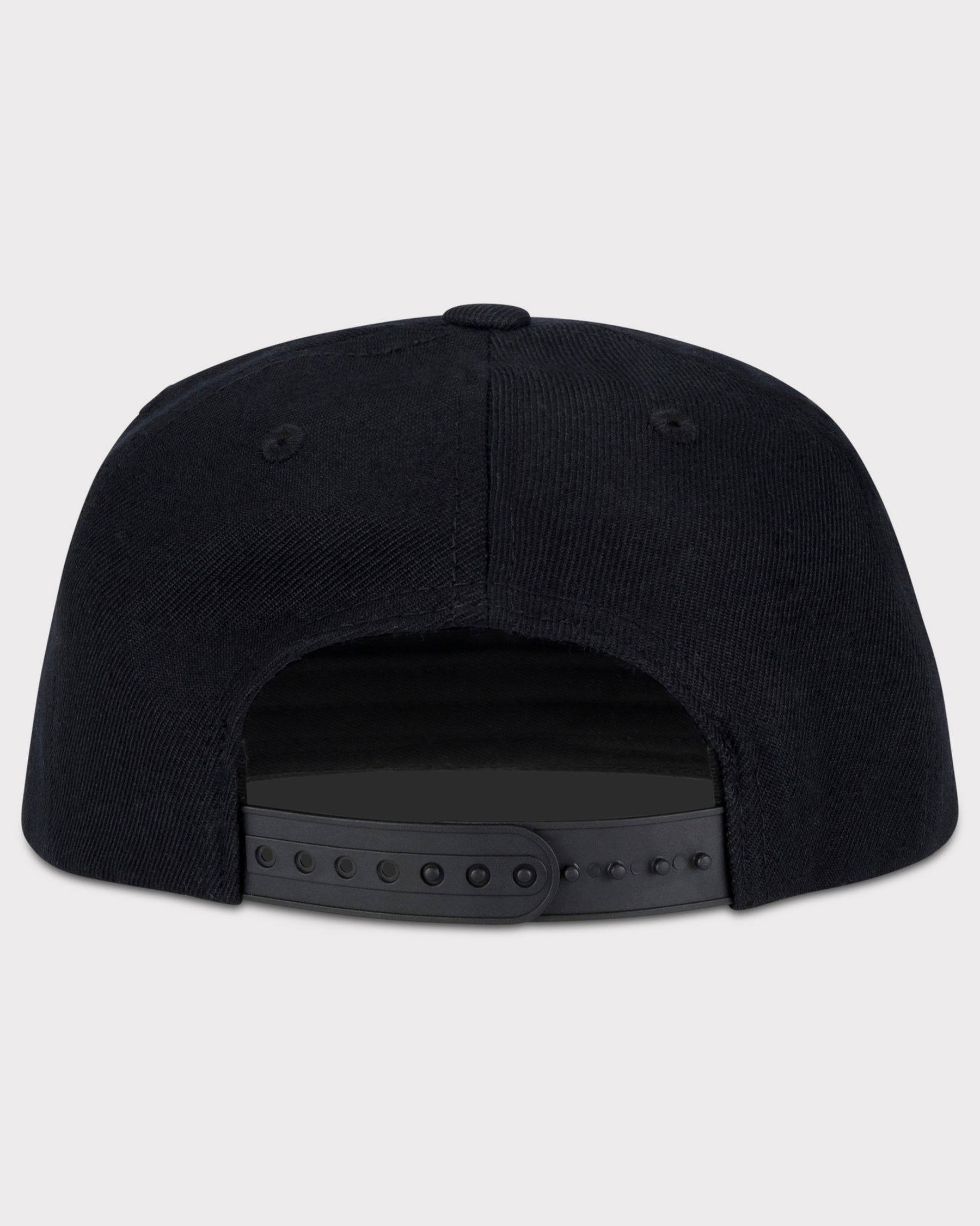 Schwarze Snapback-Mütze "Dean" von hinten mit verstellbarem Verschluss