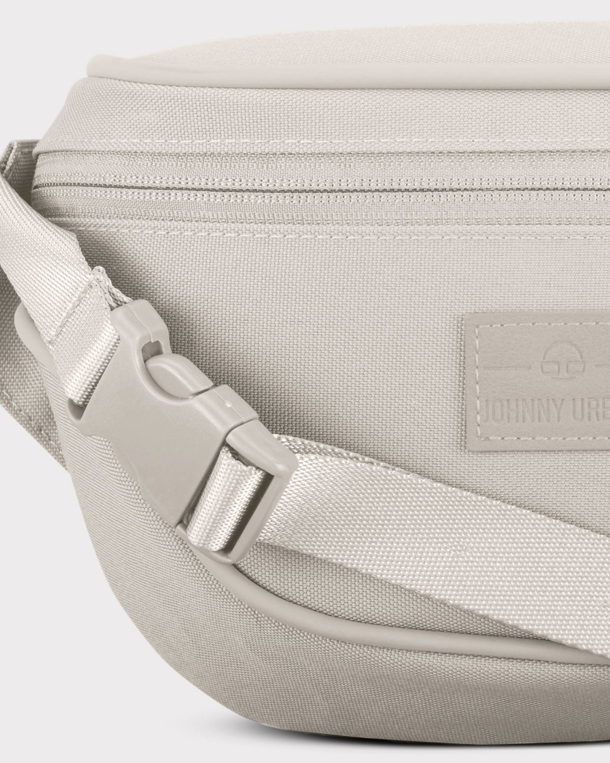 Beige Bauchtasche 'Ben' von Johnny Urban mit Reißverschluss und verstellbarem Gurt