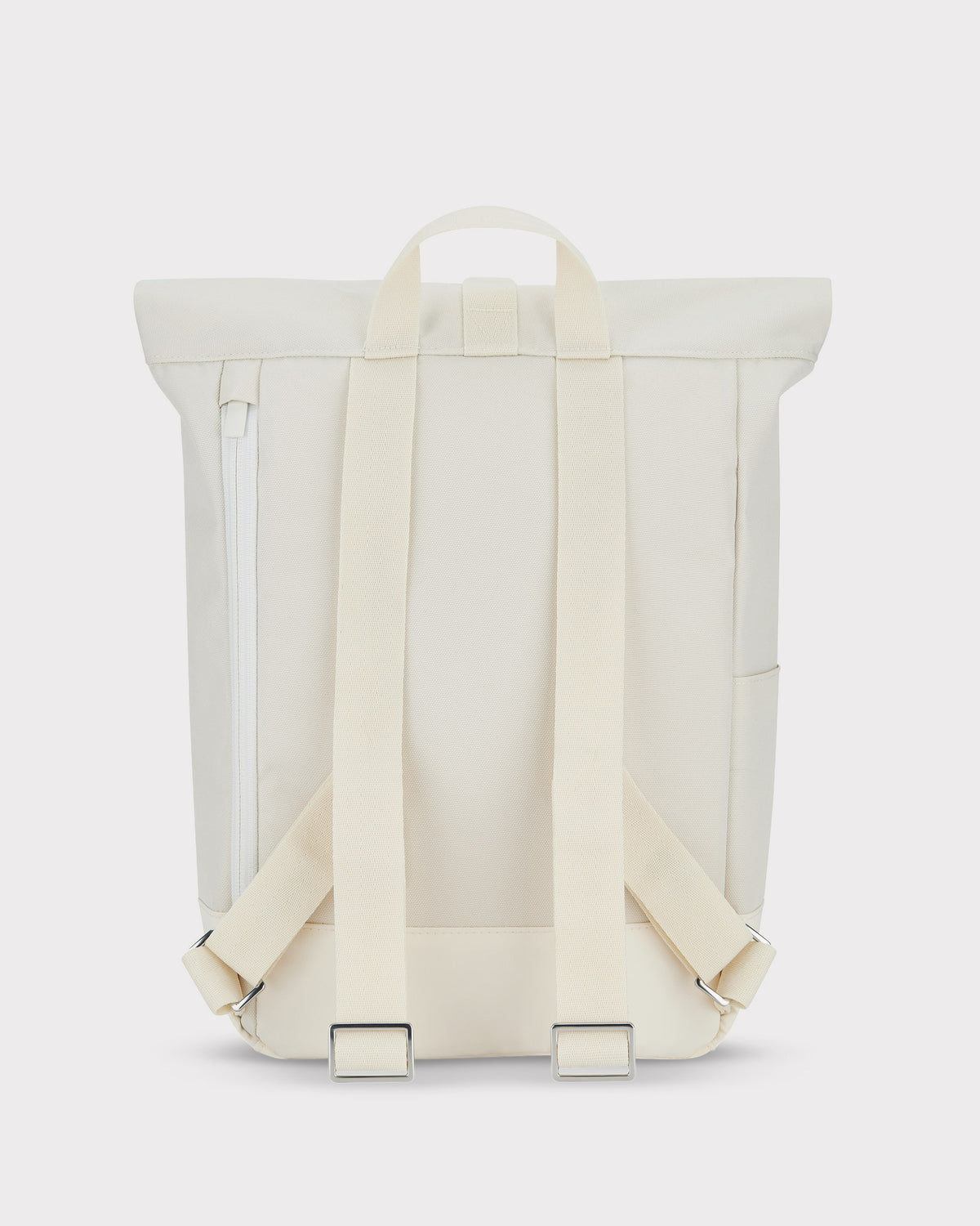 Weißer kleiner Rolltop-Rucksack 'Robin Small' von Johnny Urban mit verstellbaren Trägern und seitlicher Tasche