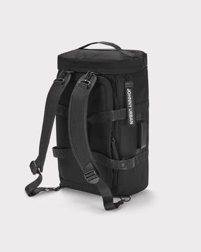 Schwarze Reisetasche 'Colin' von Johnny Urban mit Rucksackfunktion, gepolsterten Trägern und Griff seitlich