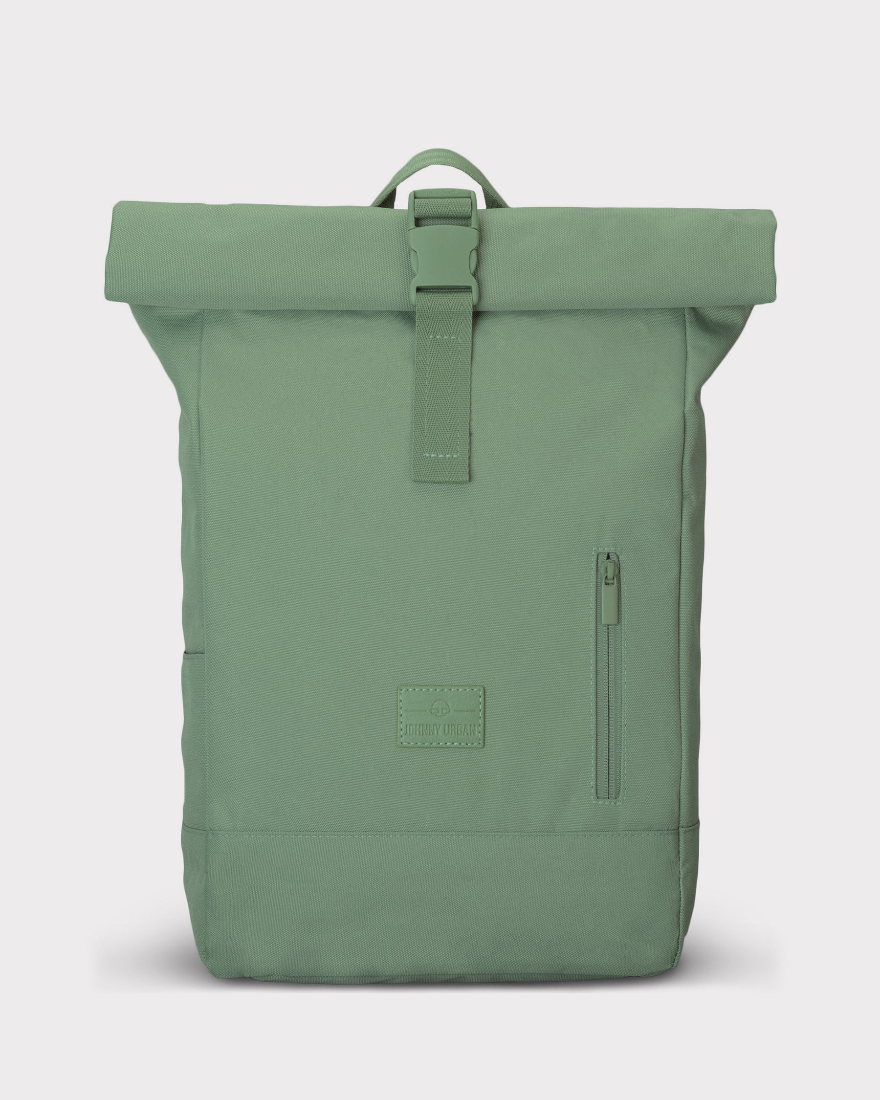 Grüner Rolltop Rucksack 'Robin Medium' von Johnny Urban mit Frontreißverschluss und Logo