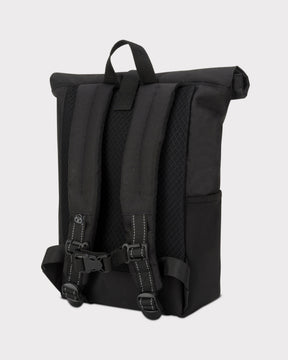 Schwarzer Rolltop-Kinderrucksack 'Aaron' mit gepolsterten, verstellbaren Schultergurten und Trageschlaufe