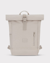 Beiger Rolltop-Rucksack 'Robin Small' von Johnny Urban mit Frontreißverschluss und Klickverschluss