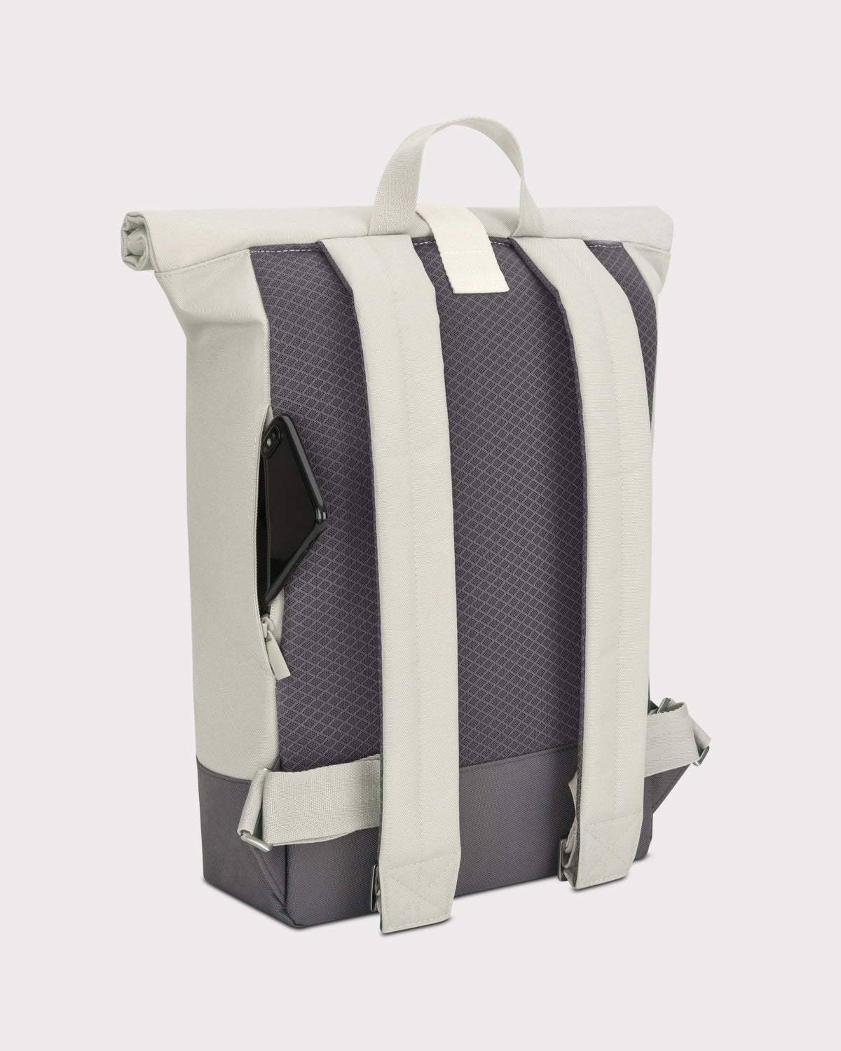 Rolltop Rucksack 'Ryan' in Beige und Grau, Rückseite mit gepolsterten Trägern und seitlicher Reißverschlusstasche mit Smartphone