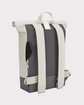 Rolltop Rucksack 'Ryan' in Beige und Grau, Rückseite mit gepolsterten Trägern und seitlicher Reißverschlusstasche mit Smartphone