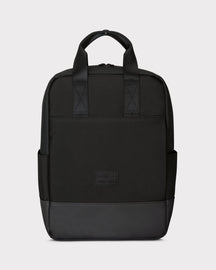 Schwarzer Johnny Urban Rucksack 'Jona Medium' mit zwei kurzen Griffen und Lederboden