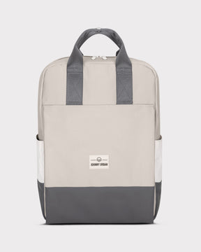 Rucksack 'Jona Large' von Johnny Urban in beige mit grauem Boden und Tragegriffen