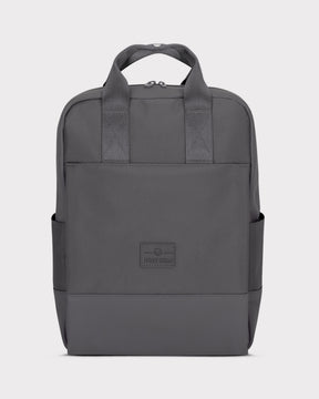 Grauer Johnny Urban Rucksack 'Jona Large' mit schlichten Fronttaschen und Doppelhenkeln