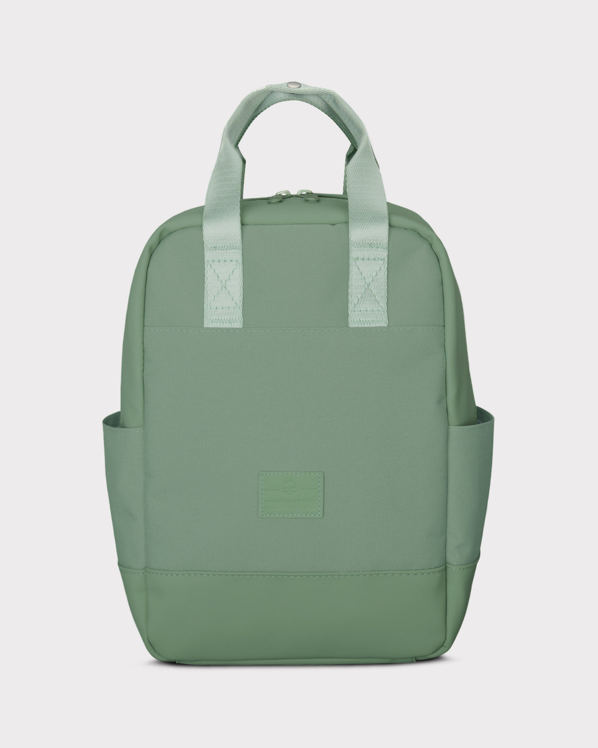 Kleiner grüner Rucksack 'Jona Small' mit zwei Taschen an den Seiten und kurzen Tragegriffen