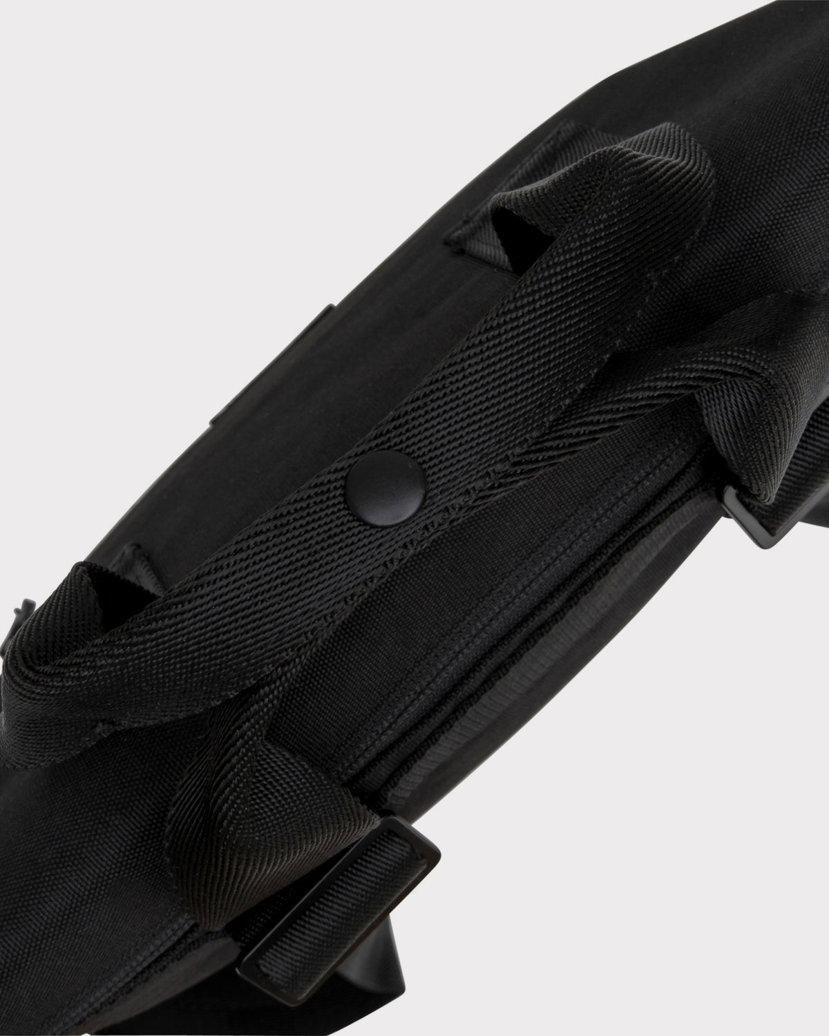Schwarze Rucksacktasche 'Ivy' mit verstärktem Griff und Tasche aus robustem Material
