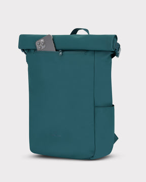 Johnny Urban Rolltop Rucksack 'Henry' in Petrolblau mit sichtbarem Smartphoneschacht