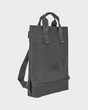 Johnny Urban Rucksack Tasche 'Ivy' in schwarzem Stoff mit zwei Griffen und Reißverschlusstasche