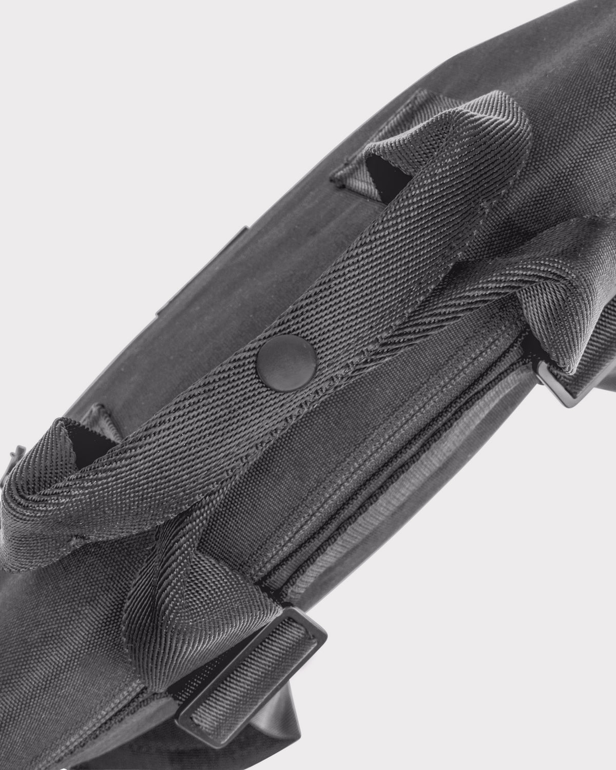 Dunkelgrauer Rucksack 'Ivy' Griff und verstellbarer Schultergurt aus robustem Material