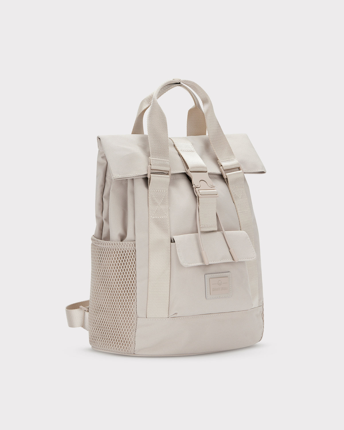 Beiger Damenrucksack "Jules" von Johnny Urban mit seitlicher Mesh-Tasche und Fronttasche mit Klappe