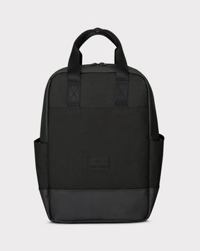 Schwarzer Johnny Urban Rucksack 'Jona Small' mit zwei Tragegriffen und Seitenfächern