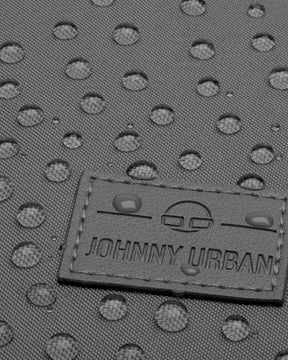 Dunkelgraues wasserabweisendes Gewebe mit Johnny Urban Logo auf kleinem Rucksack 'Jona Small'